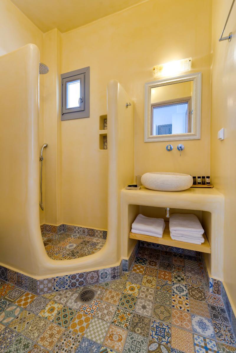White Harmony Suites Megalochori  Ngoại thất bức ảnh